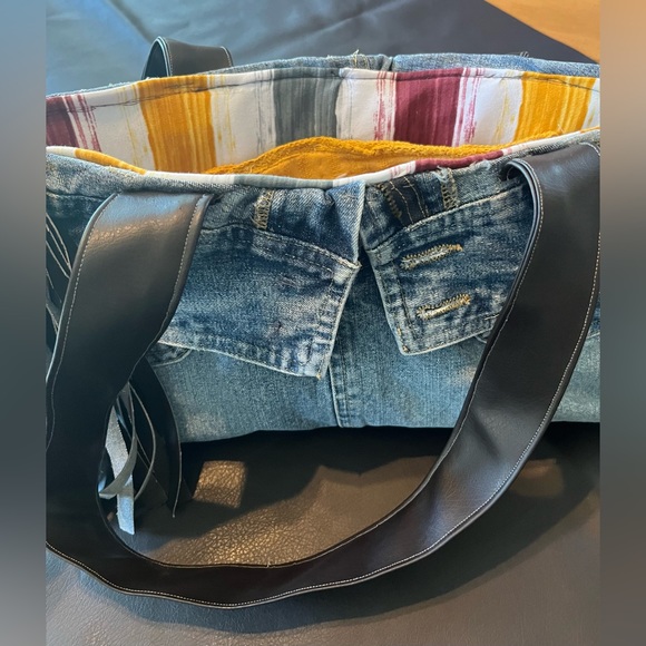 Handmade bluejean purse - Picture 3 of 7